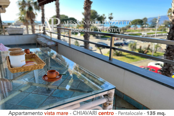 splendido appartamento con vista mare in pieno centro, Chiavari